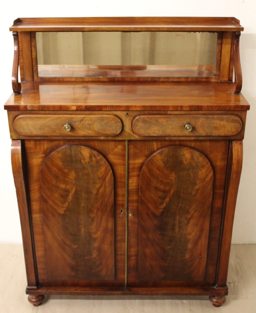 Victorian Mahogany Chiffonier