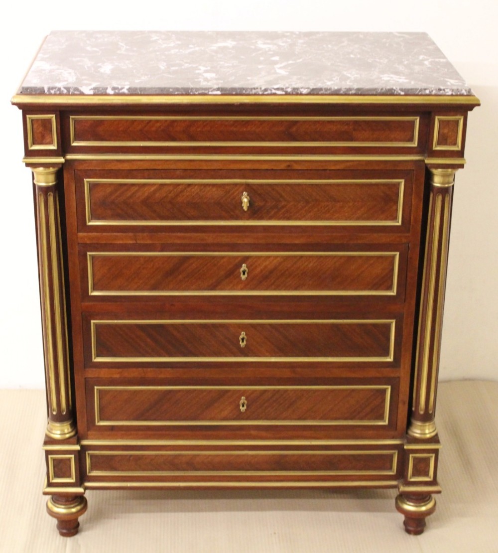 French Mahogany Chest of Drawers