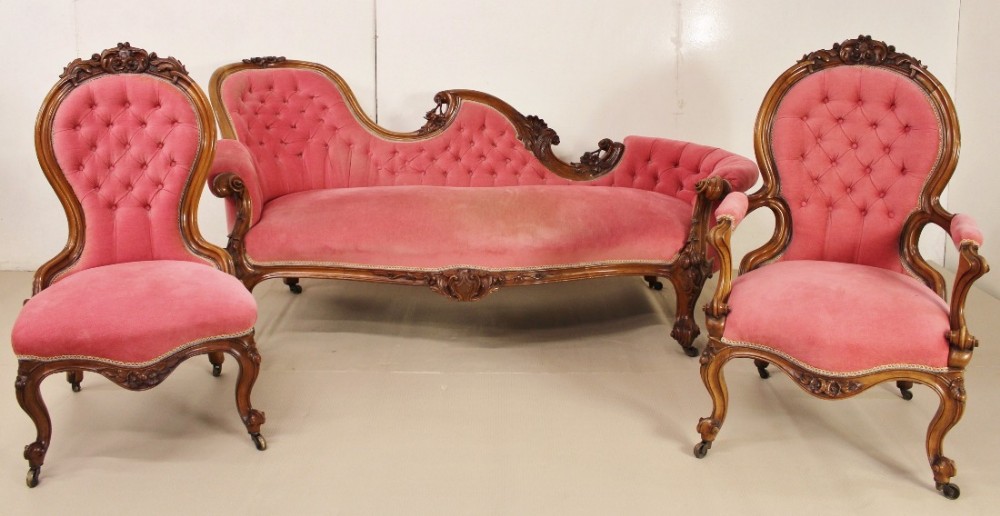 Victorian Walnut 3 Piece Salon Suite