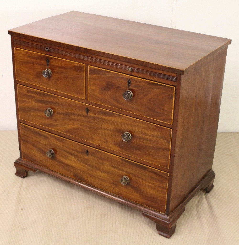 Georgian Mahogany Chest of Drawers