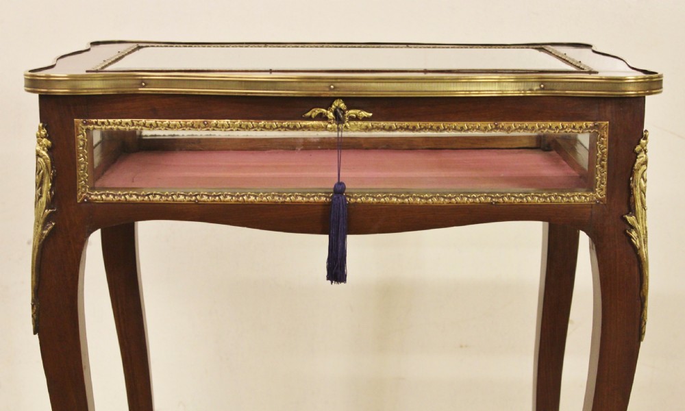 French Mahogany Bijouterie Table View III