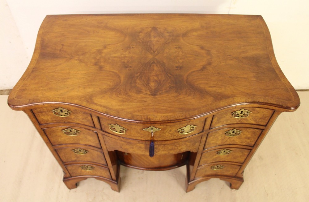 Burr Walnut Serpentine Fronted Knee Hole Desk View II