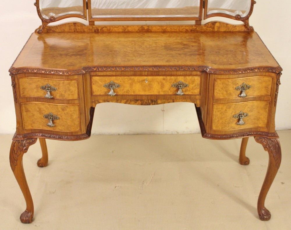 Burr Walnut Dressing Table View VII