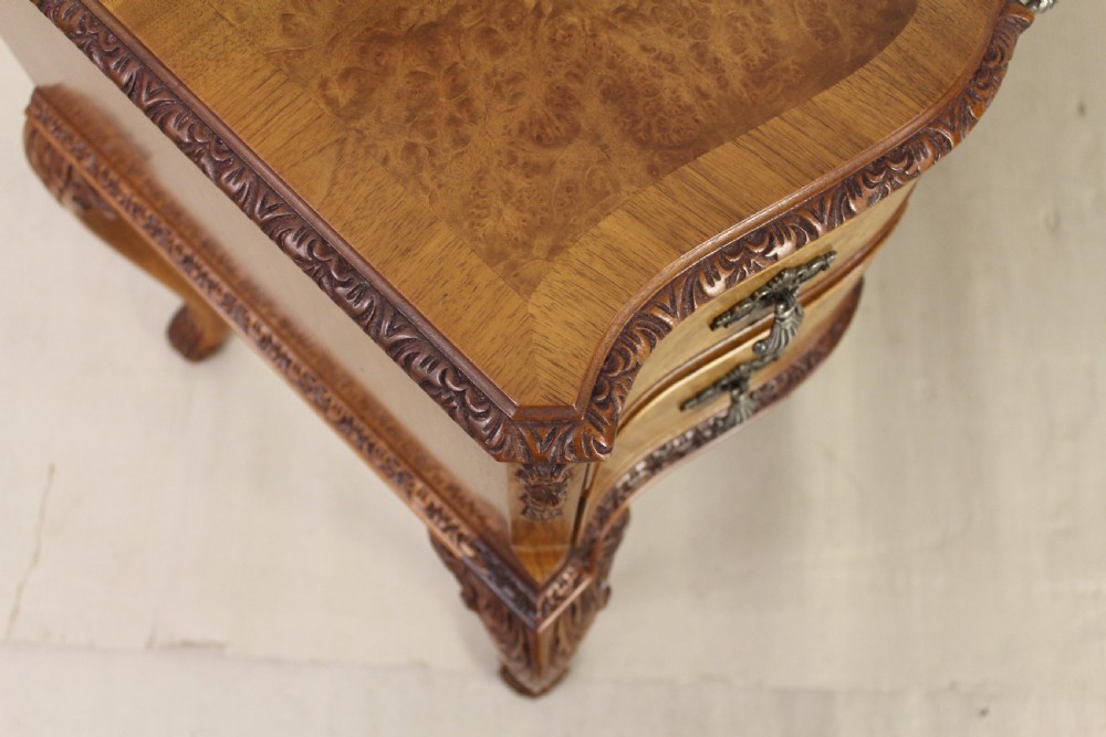 Burr Walnut Dressing Table View XVII