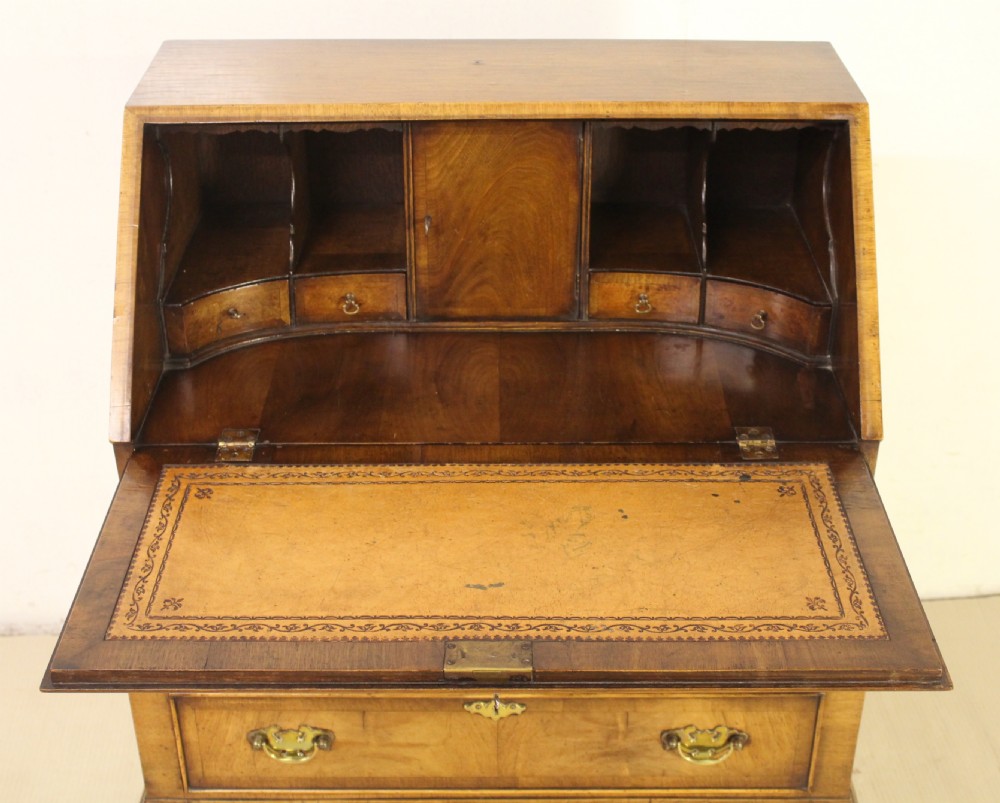 Burr Walnut Bureau View III