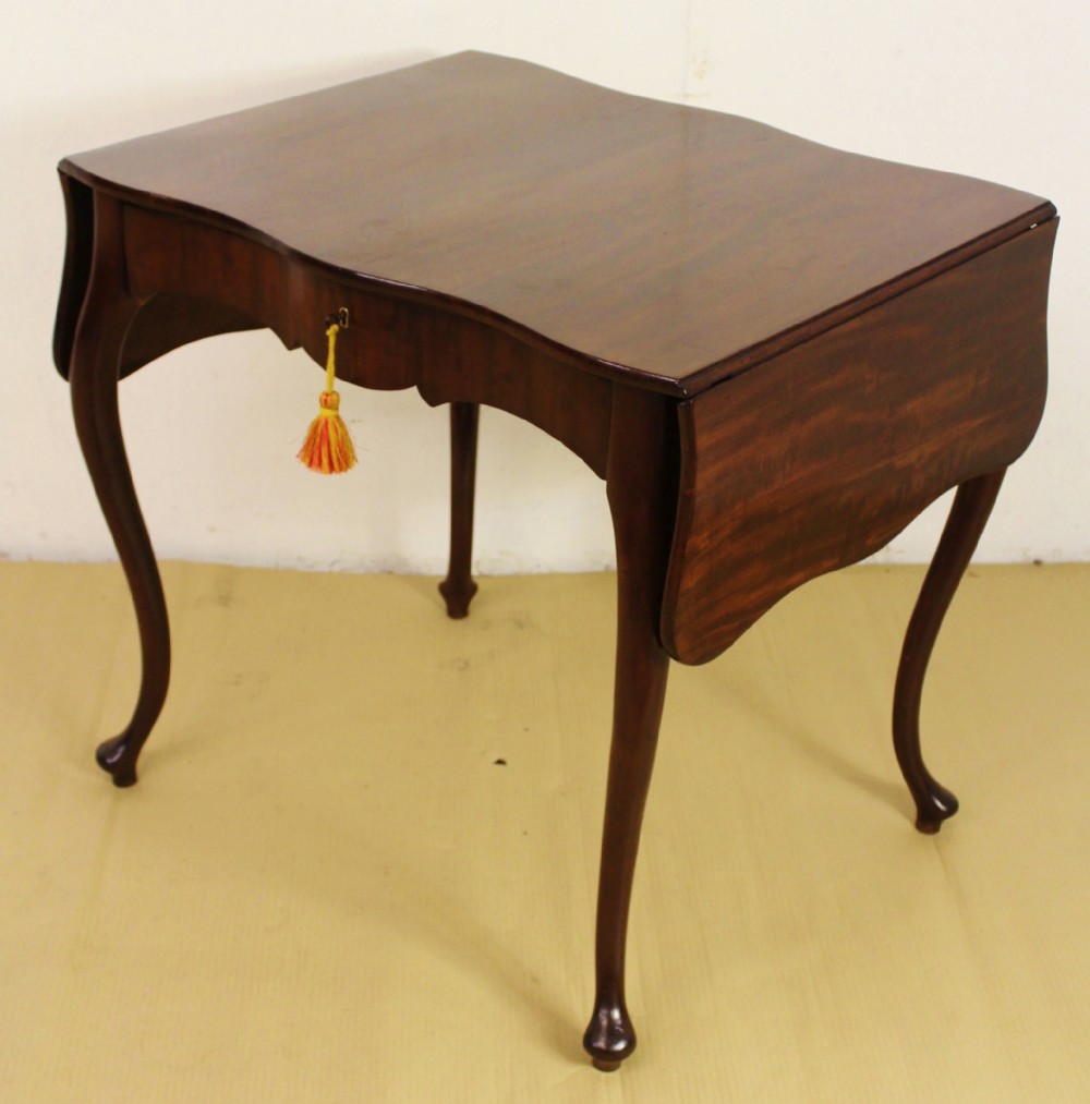 Serpentine Shaped Mahogany Sofa Table