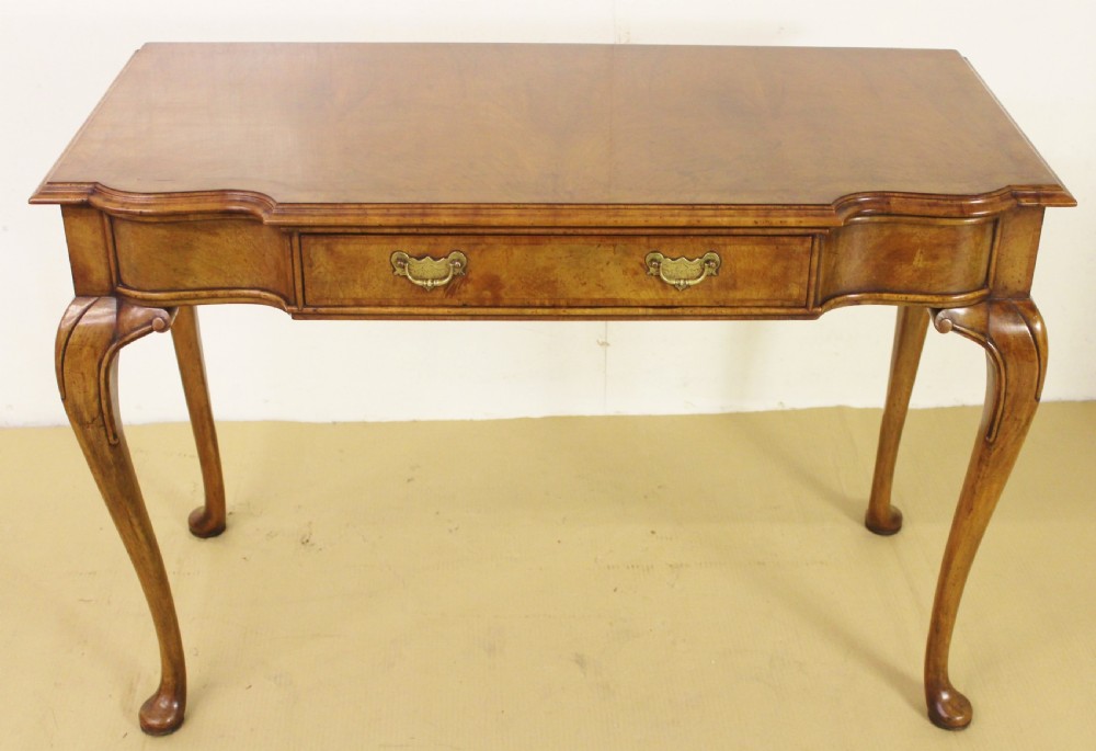 Burr Walnut Serpentine Fronted Side Table