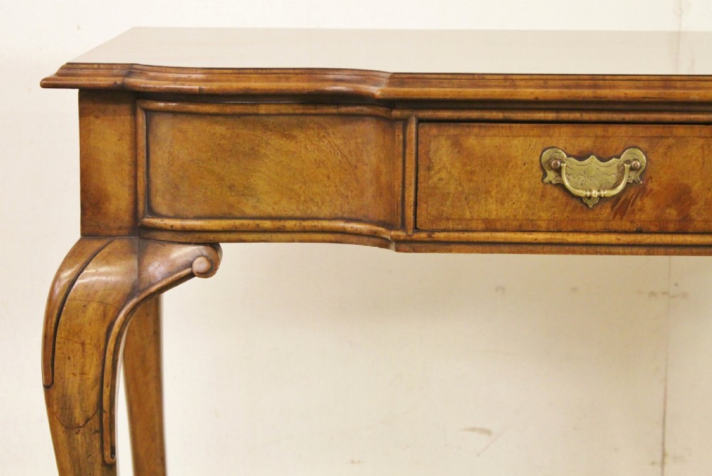 Burr Walnut Serpentine Fronted Side Table View VIII