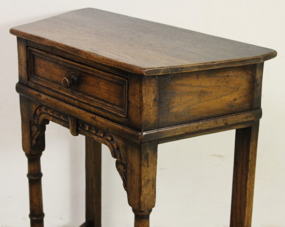 Ipswich Oak Side Table View X