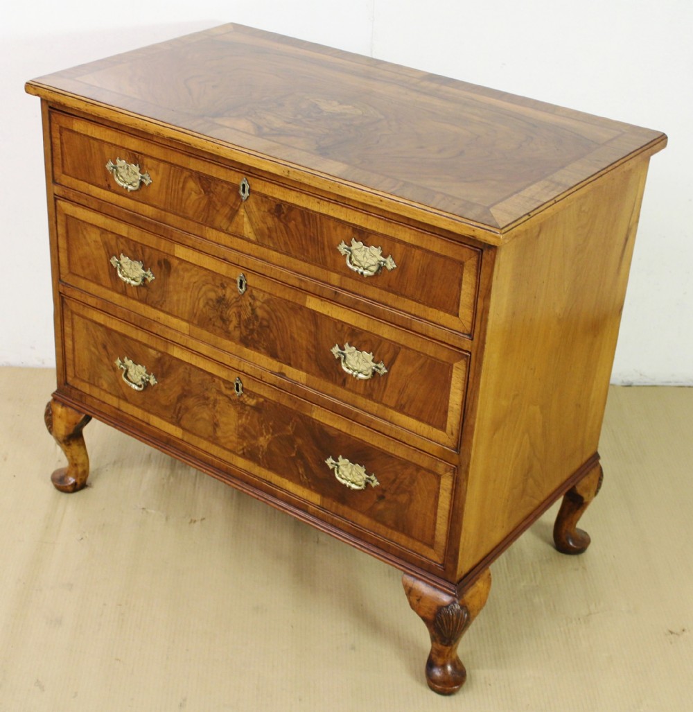 Burr Walnut Chest of Drawers