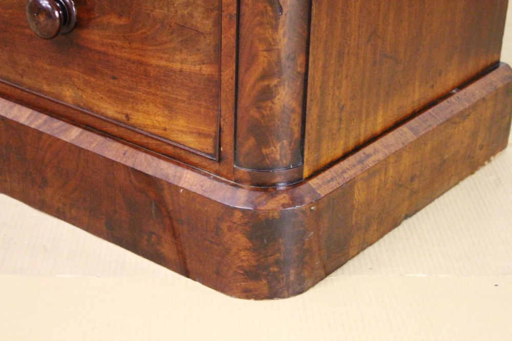 Victorian Mahogany Chest of Drawers View XIV