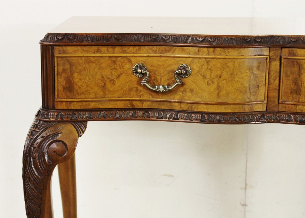 Serpentine Shaped Burr Walnut Side Table View VII