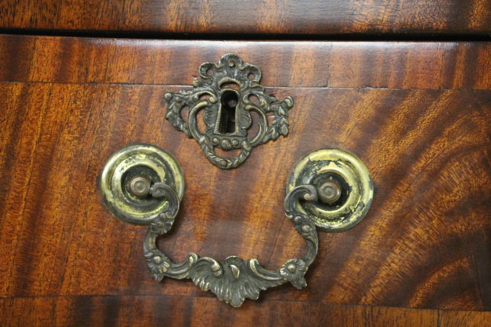 Mahogany Serpentine Fronted Chest on Chest View VII