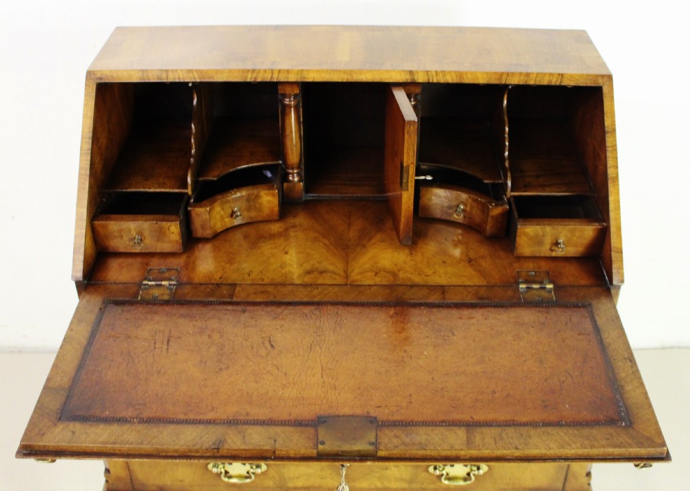 Queen Anne Style Burr Walnut Bureau View IV