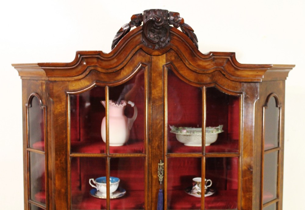 Dutch Burr Walnut Bombe Display Cabinet View VII