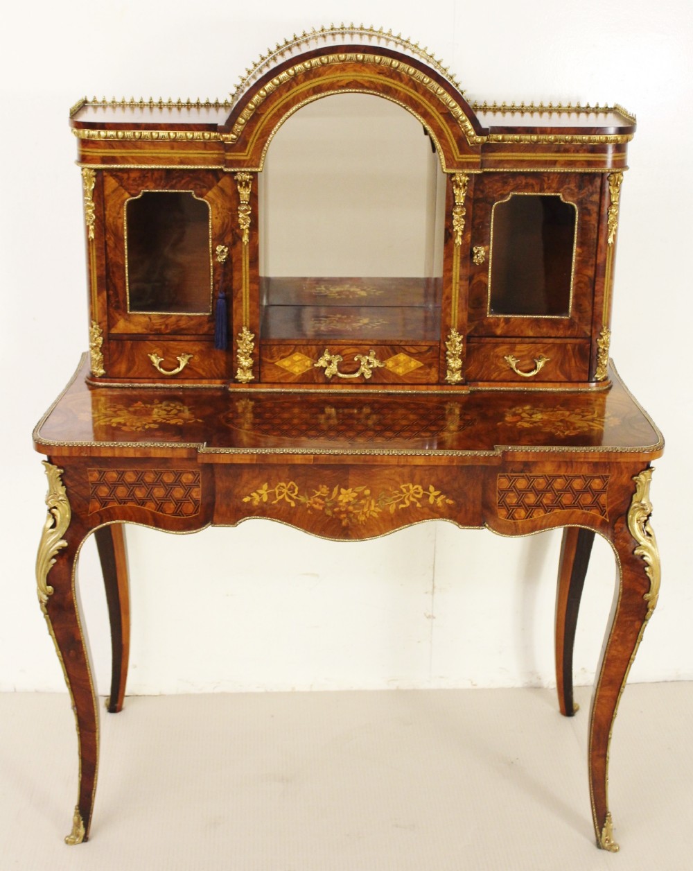 Inlaid Burr Walnut Bonheur Du Jour