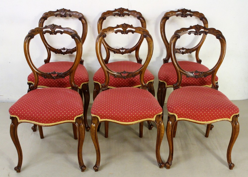Set of 6 Victorian Walnut Dining Chairs