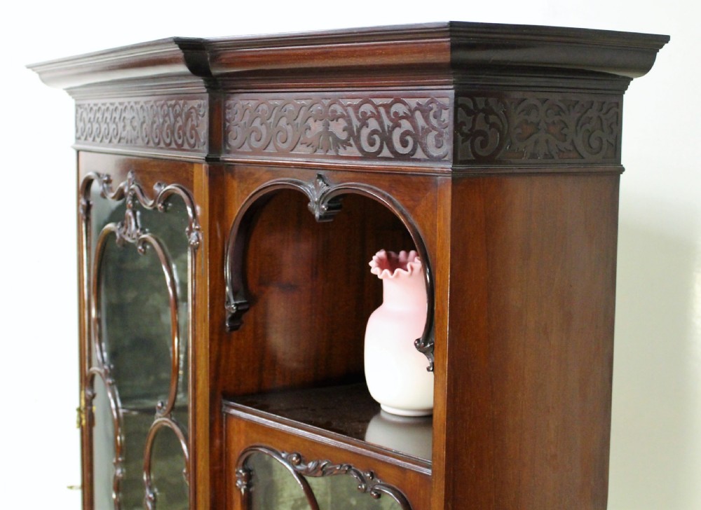 Late Victorian Mahogany Display Cabinet View XIII