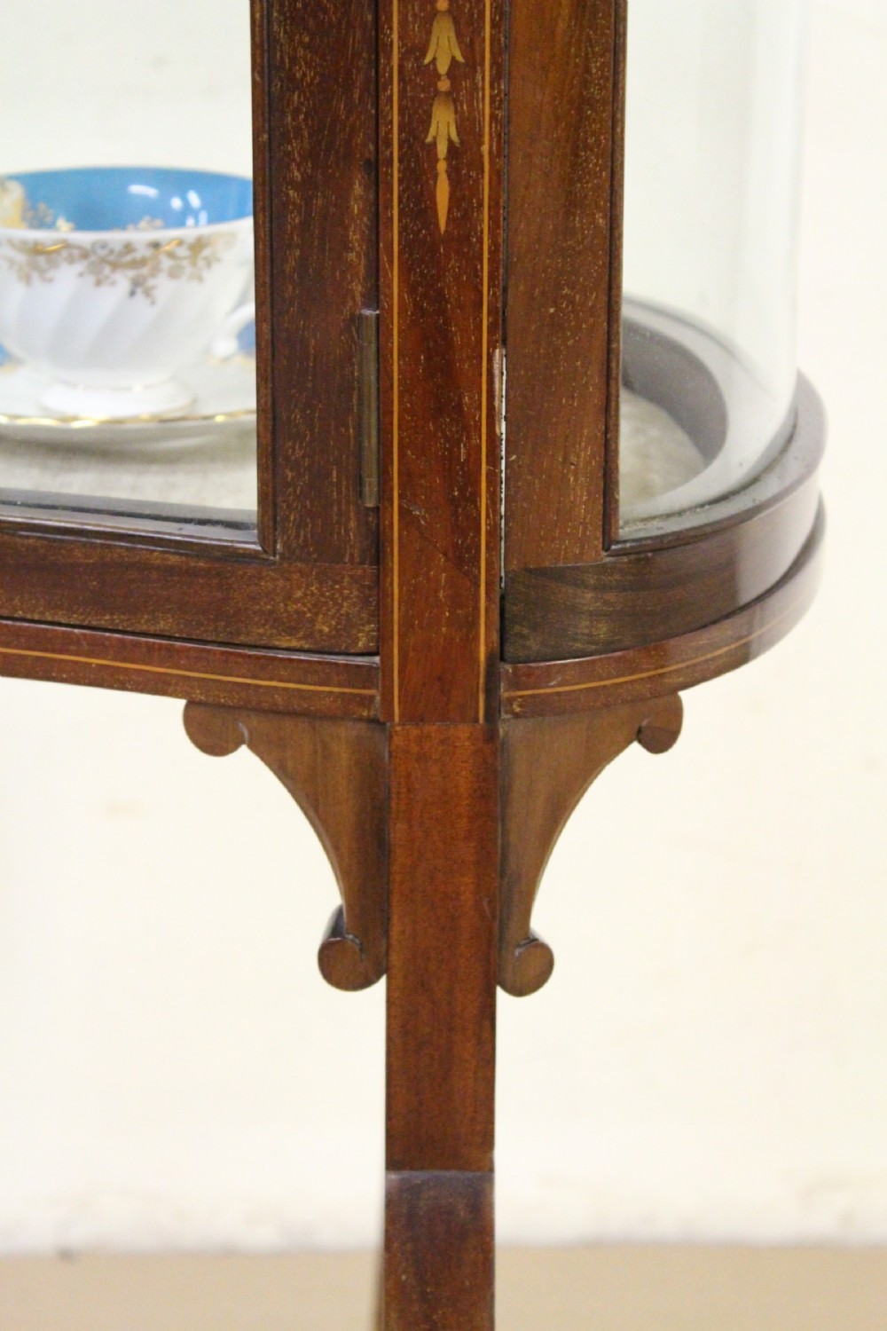 Edwardian Inlaid Mahogany Bijouterie Table View VIII