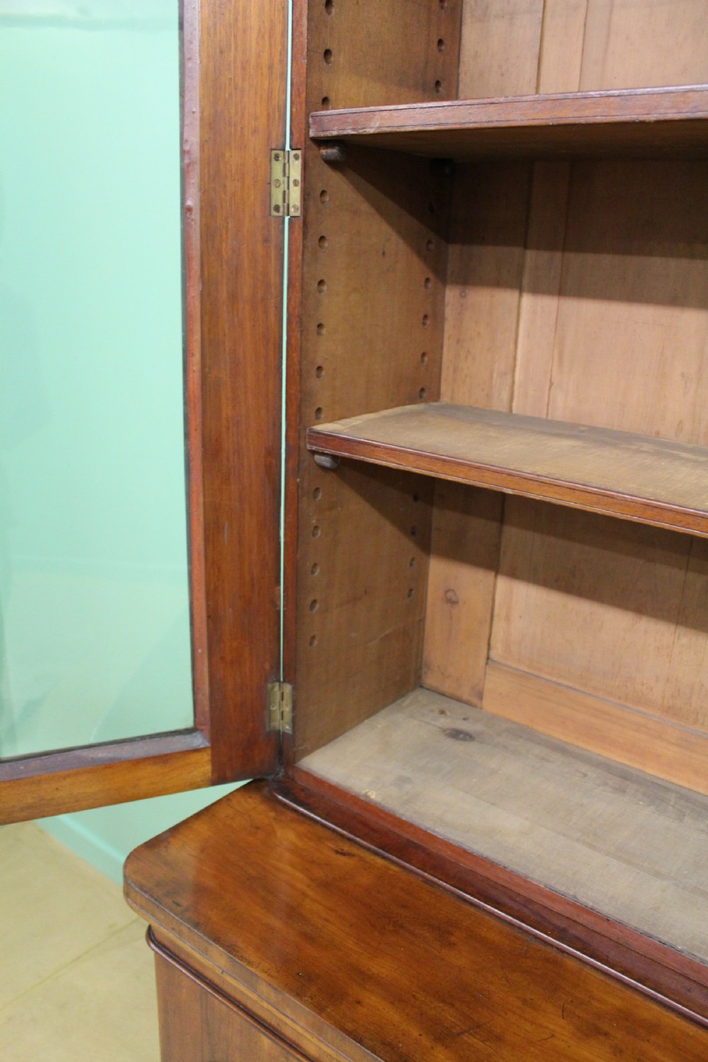 Victorian Figured Mahogany Library Bookcase View IX