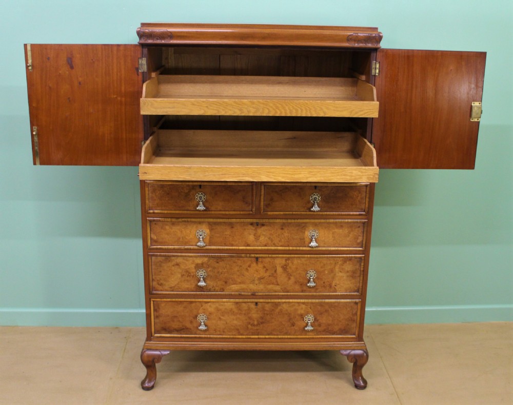 Burr Walnut Linen Press by Waring and Gillow View XII