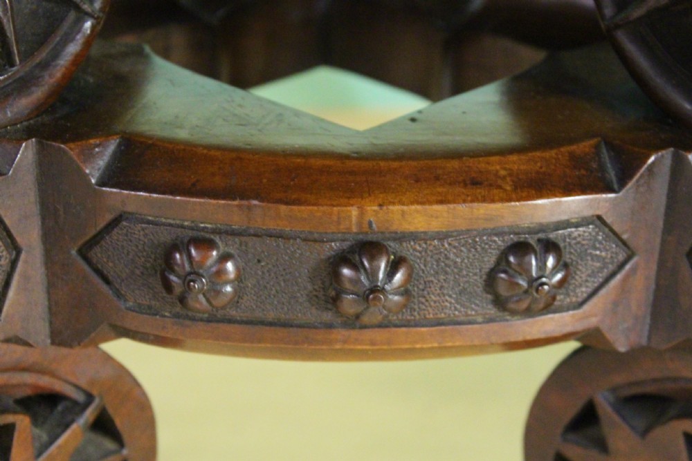 Victorian Burr Walnut Basket Based Centre Table View X
