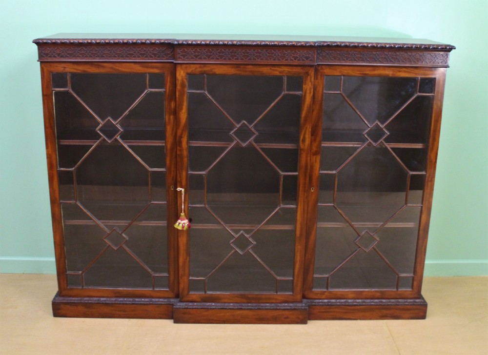 Victorian Break Fronted Glazed Mahogany Bookcase View VI