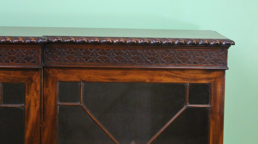 Victorian Break Fronted Glazed Mahogany Bookcase View VII
