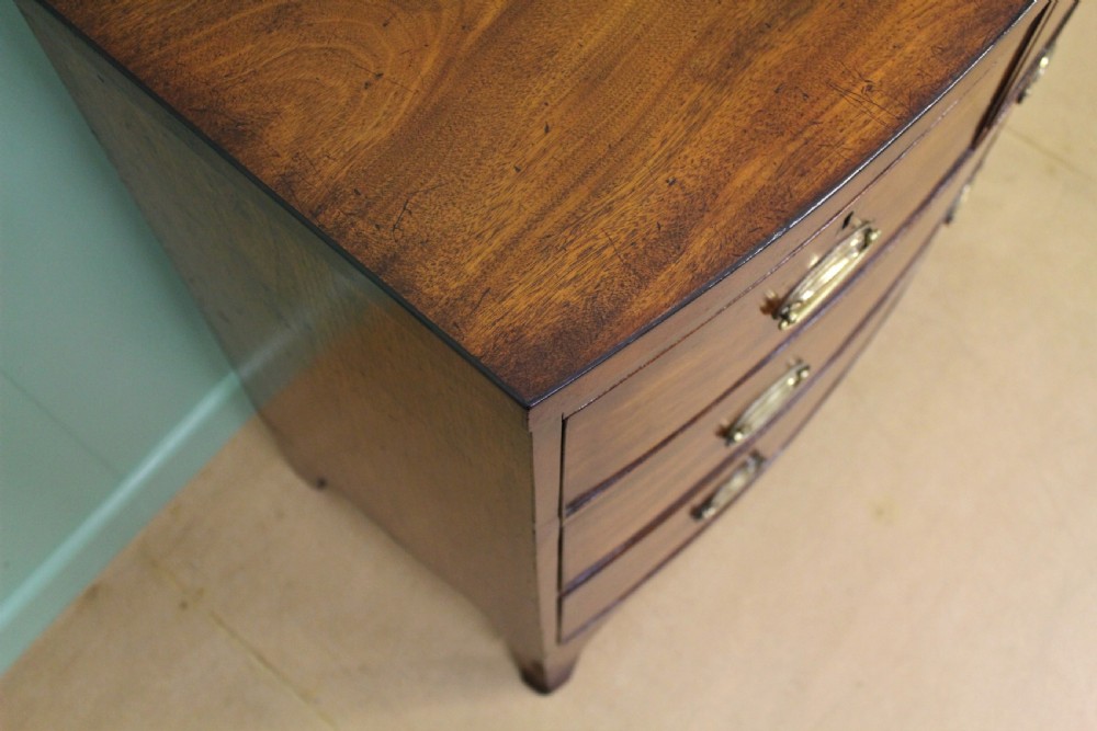 Regency Mahogany Bow Fronted Chest of Drawers View XI