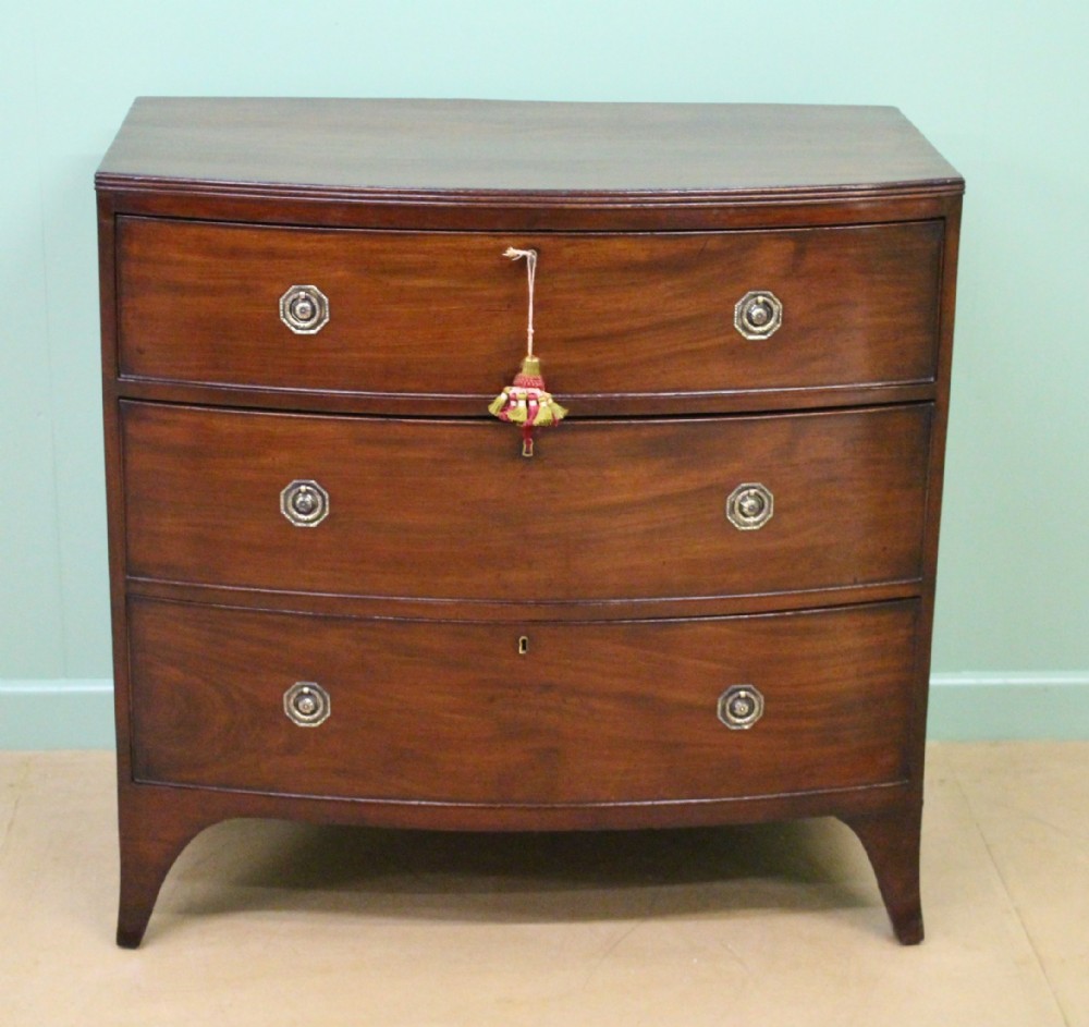 Georgian Mahogany Bow Chest of Drawers