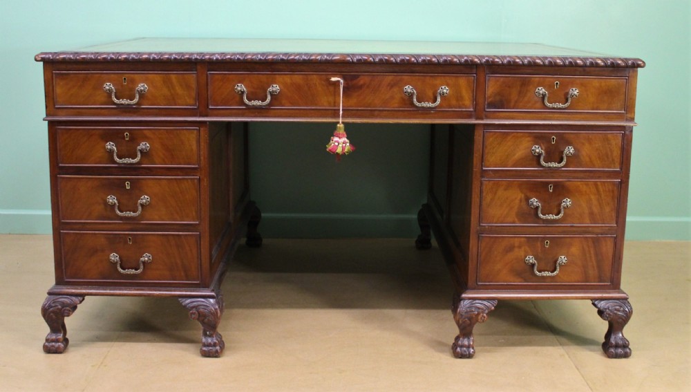 Large Edwardian Walnut Partners Pedestal Desk View VI