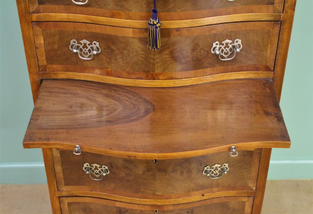 Burr Walnut Serpentine Chest of Drawers View XIII