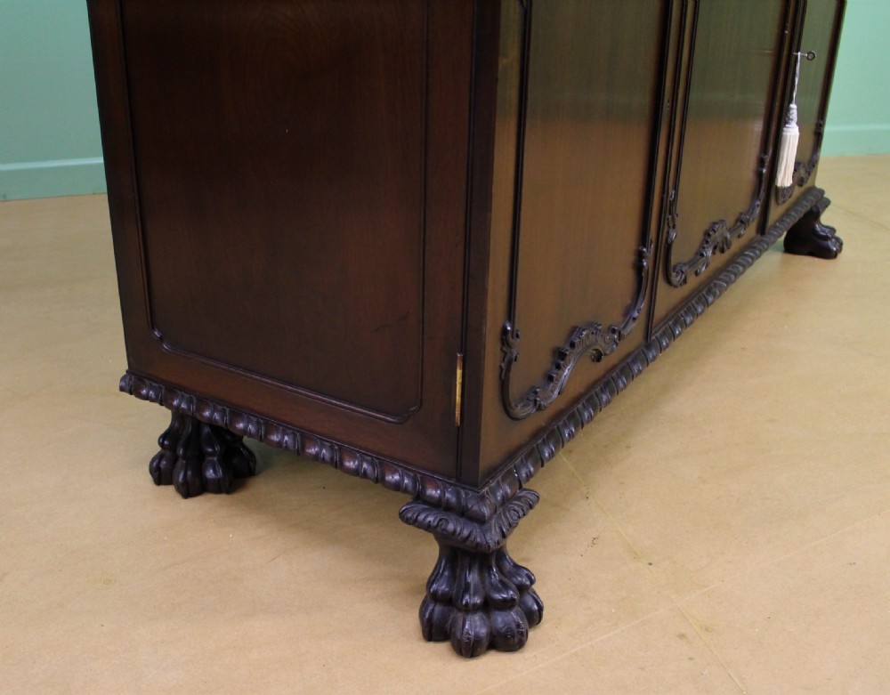 Late Victorian Carved Mahogany Chiffonier View XV