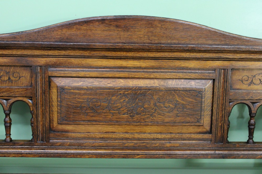 Late 19th Century Oak Bench View II