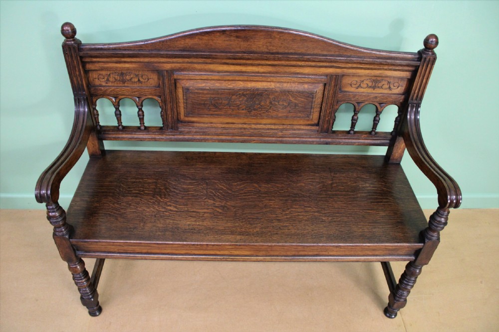 Late 19th Century Oak Bench View III