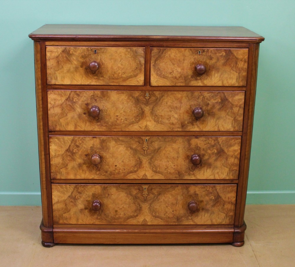 Victorian Burr Walnut Chest of Drawers