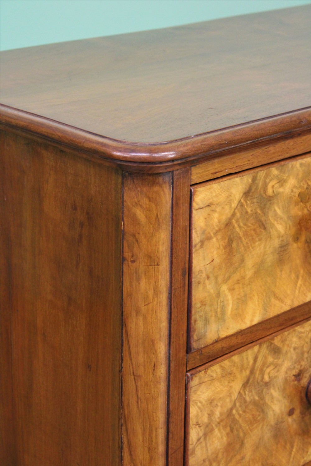 Victorian Burr Walnut Chest of Drawers View IX