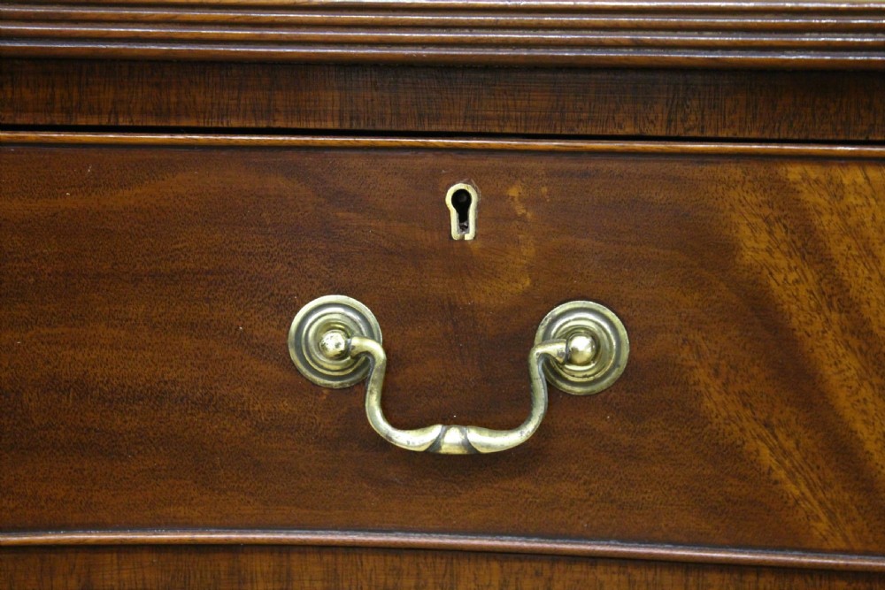 Serpentine Mahogany Chest of Drawers View IX