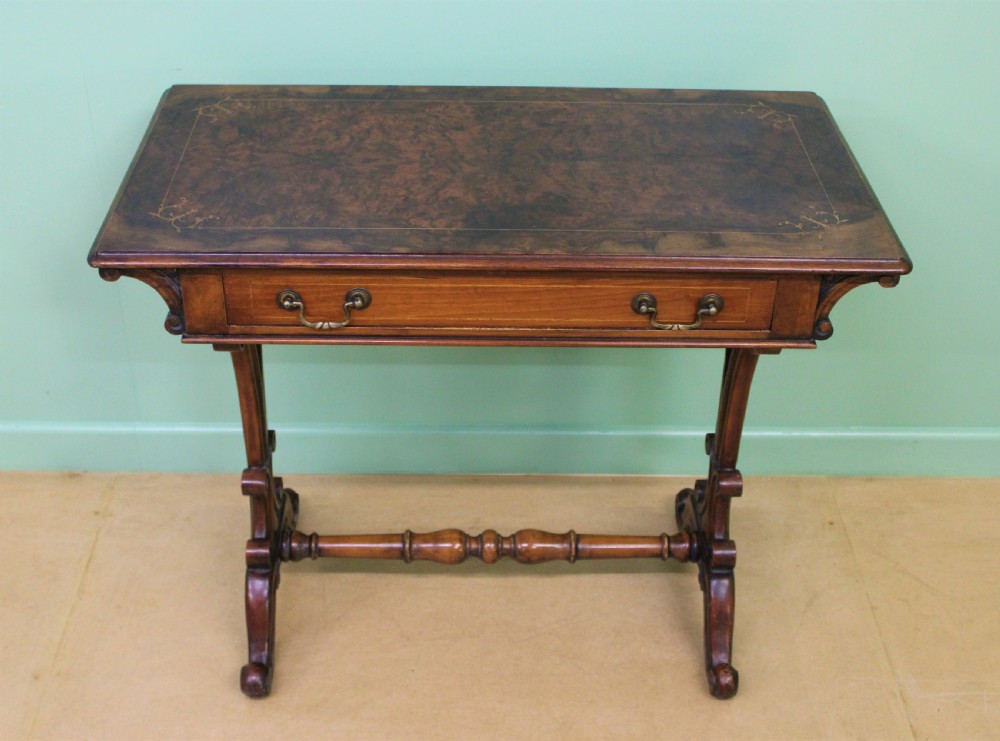 Victorian Inlaid Burr Walnut Side Table