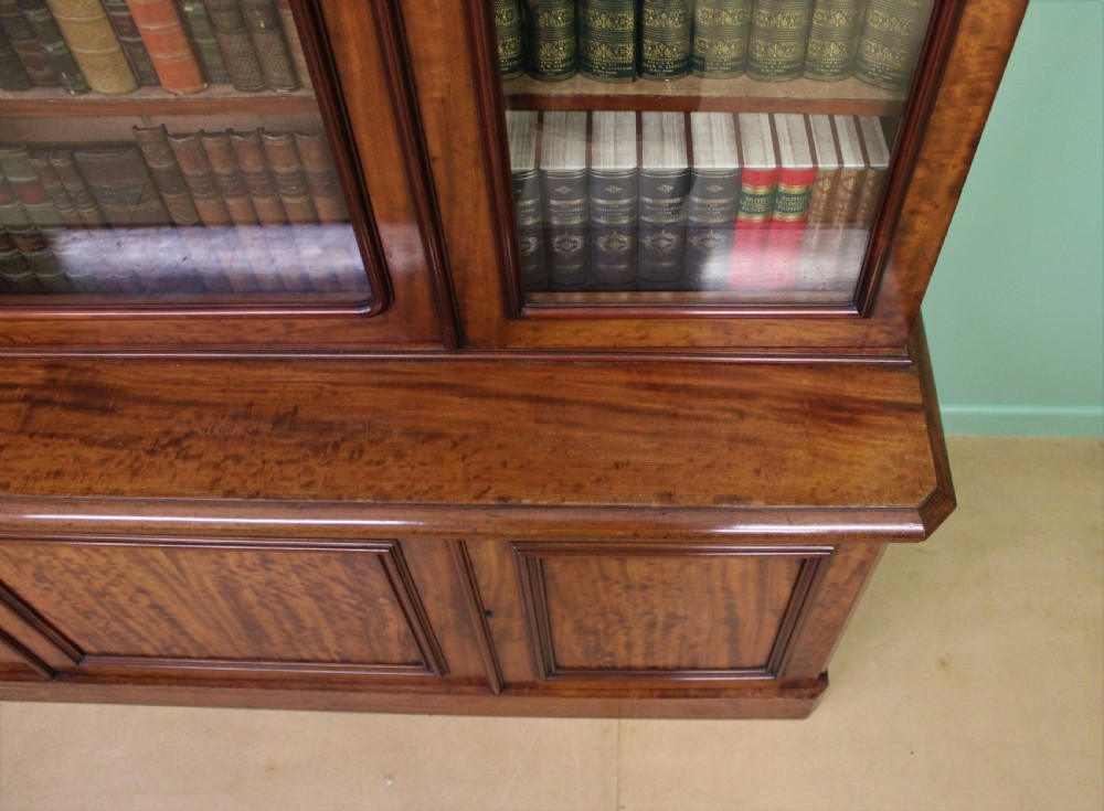 Fine Quality Victorian Figured Mahogany Library Bookcase View XI