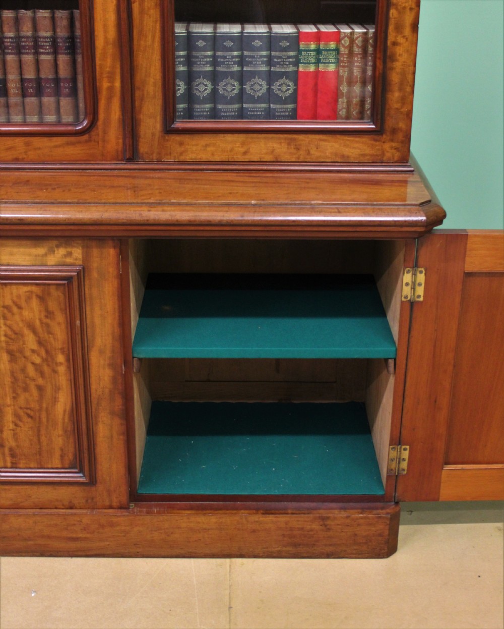 Fine Quality Victorian Figured Mahogany Library Bookcase View XII