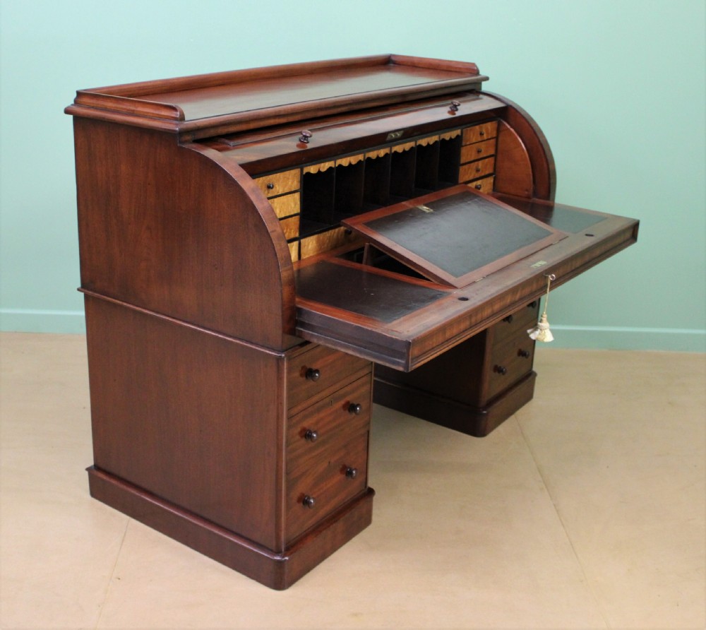 Large Victorian Mahogany Cylinder Desk View IV