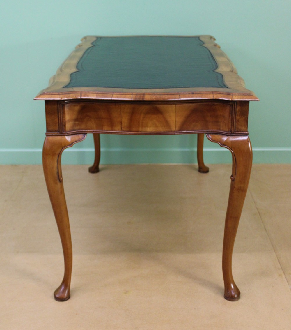 Serpentine Shaped Burr Walnut Writing Table View XIV