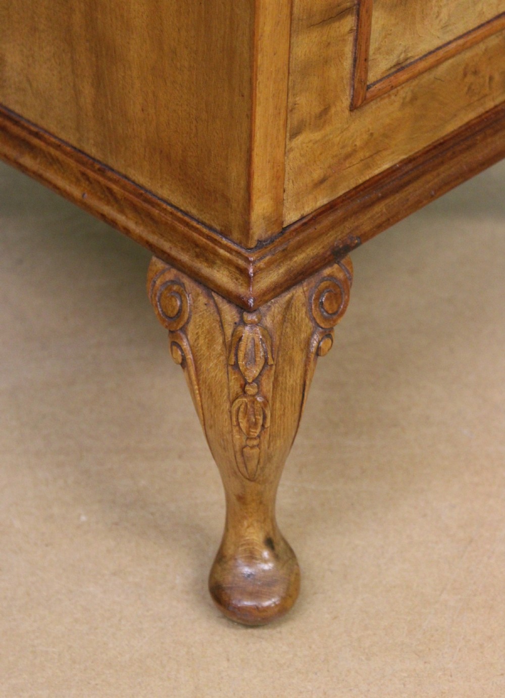 Pair of Burr Walnut Bedside Cabinets View V