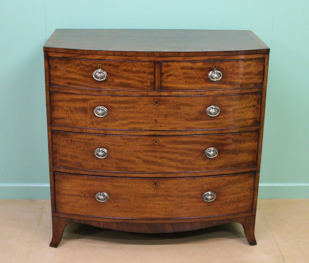 George III Mahogany Bow Chest of Drawers View XV