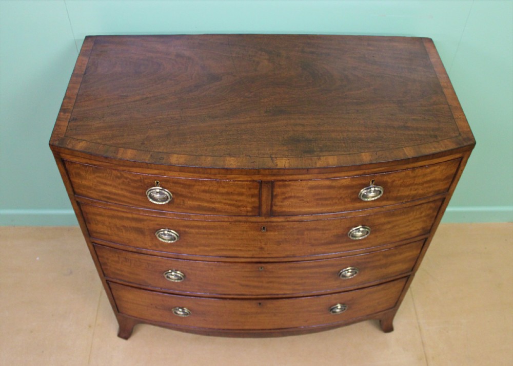 George III Mahogany Bow Chest of Drawers View XVI