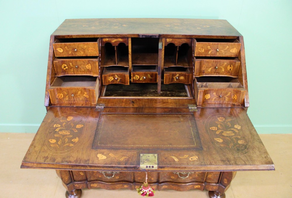 Late 18th C. Dutch Walnut Marquetry Bureau View III