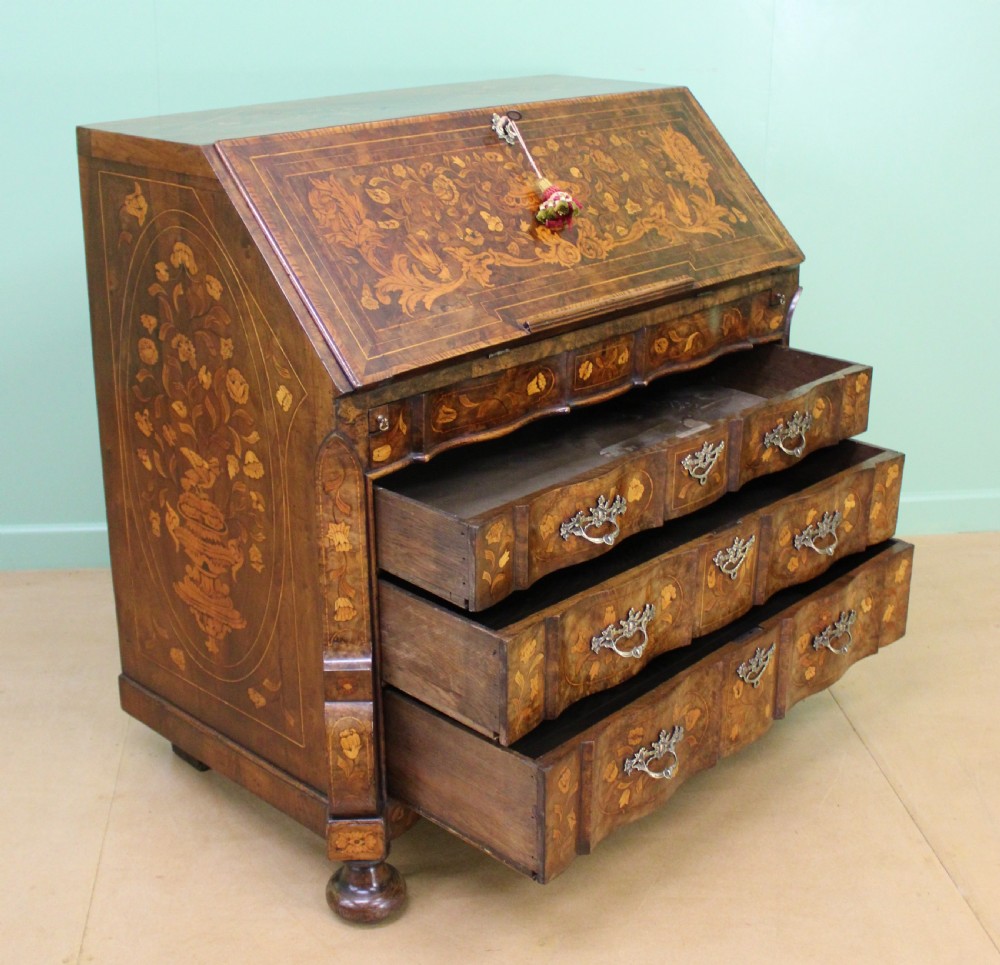 Late 18th C. Dutch Walnut Marquetry Bureau View IV
