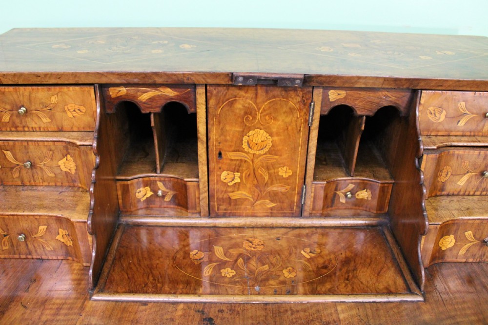 Late 18th C. Dutch Walnut Marquetry Bureau View XVI