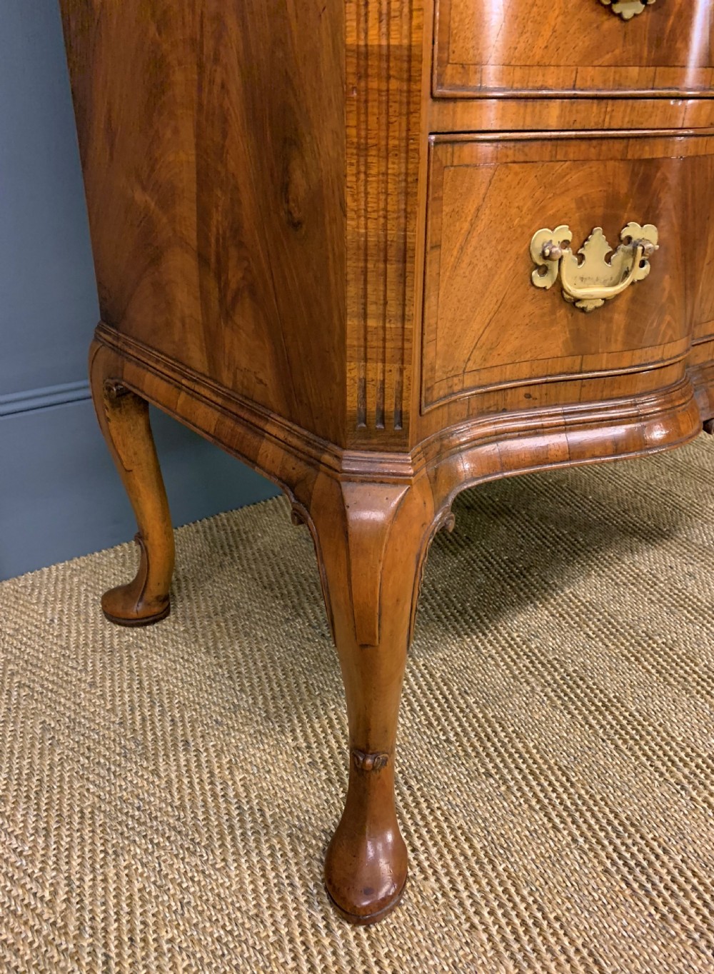 Burr Walnut Chest by Charles Tozer View IX